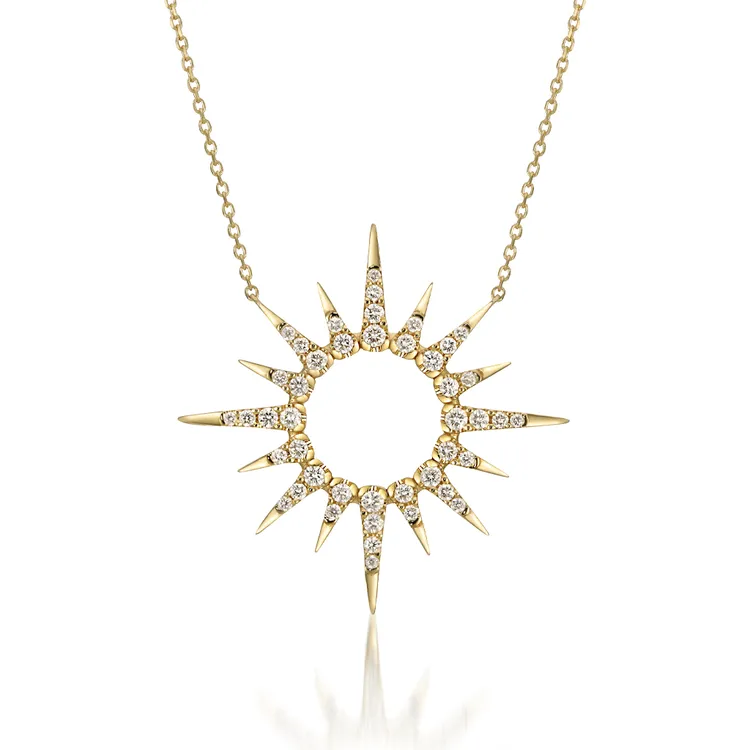 DIAMOND SUNBURST 18K金鑽石項鍊，價格店洽。品牌提供
