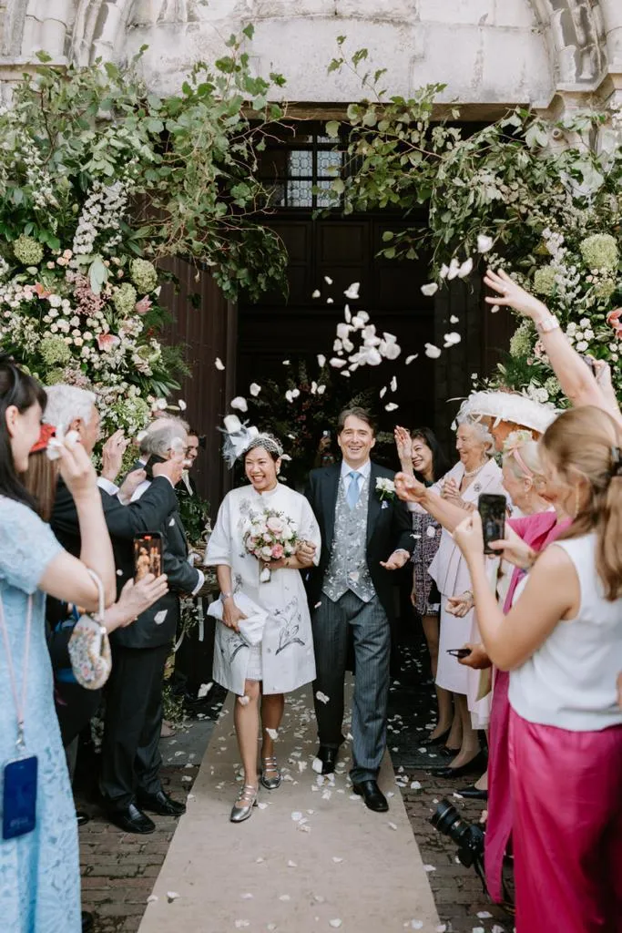 吳欣盈在老公雷諾家的城堡及教堂辦婚禮。攝自吳欣盈臉書