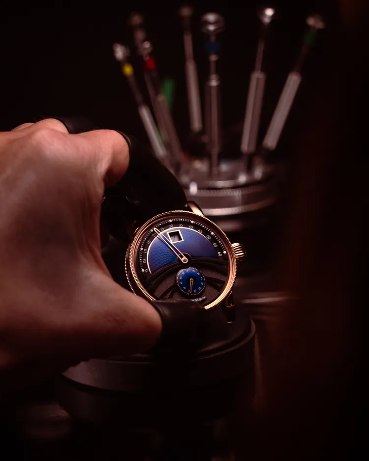 Dalphis Oeacle德爾菲神諭錶款。品牌提供