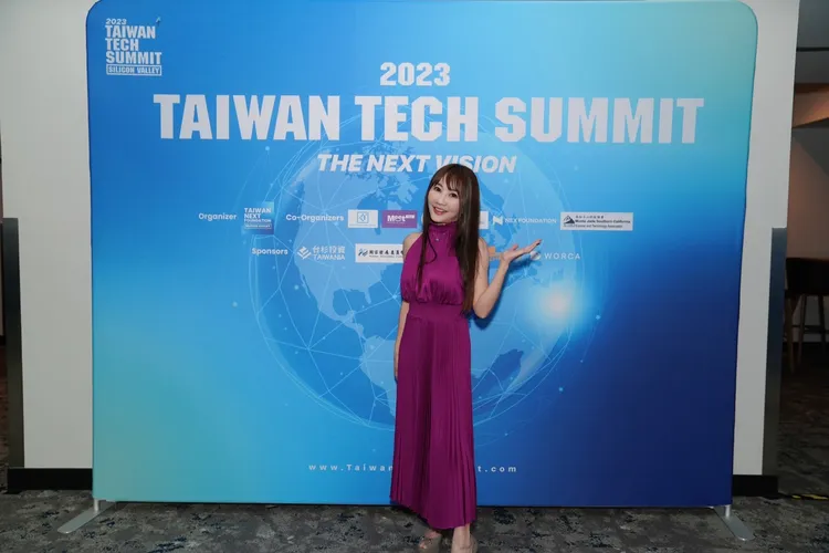 王宥忻赴美出席矽谷華人高峰會。固力狗提供