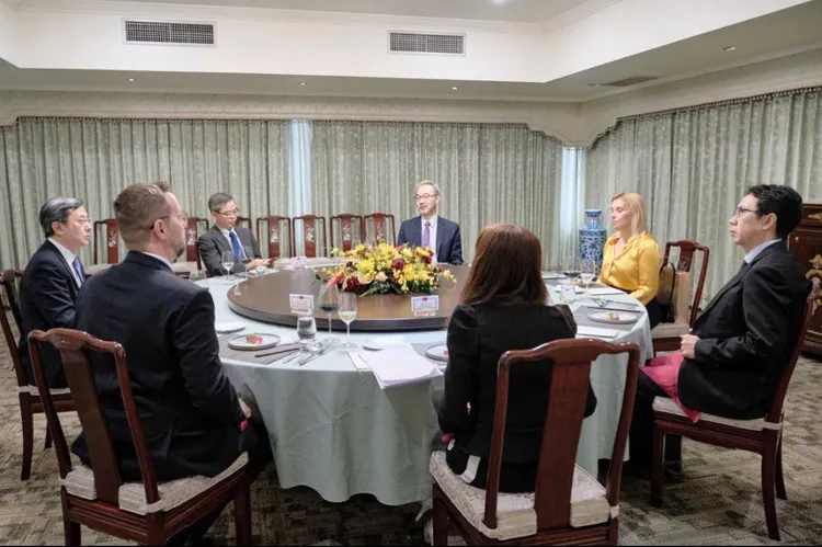 雙邊就台捷關切議題交換意見。外交部提供