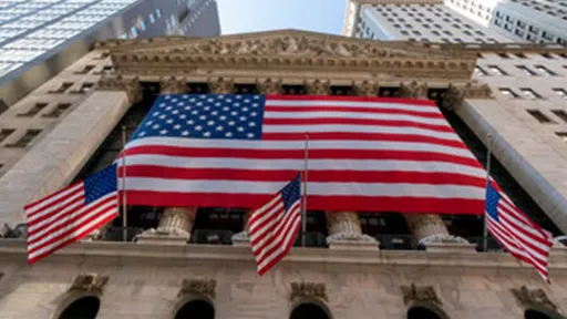 蘋果股價殺逾4%！台積電ADR摔2.9%　美股齊挫