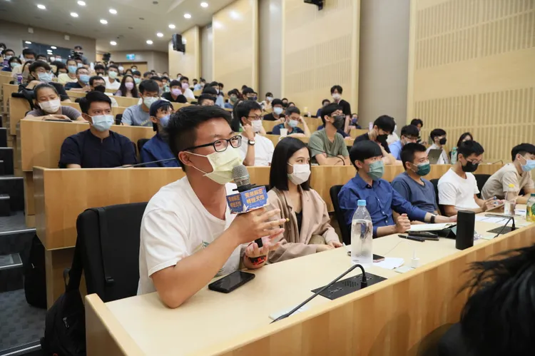 去年講座現場座無虛席、聽眾參與踴躍。航發會提供