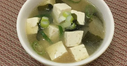 餐廳接素食訂桌害破戒 超奇葩!反嗆「奧客」:肉燥只是提味