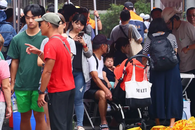 台北大直街94巷民宅傾斜事件，目前最新收容安置增至420人。彭欣偉攝