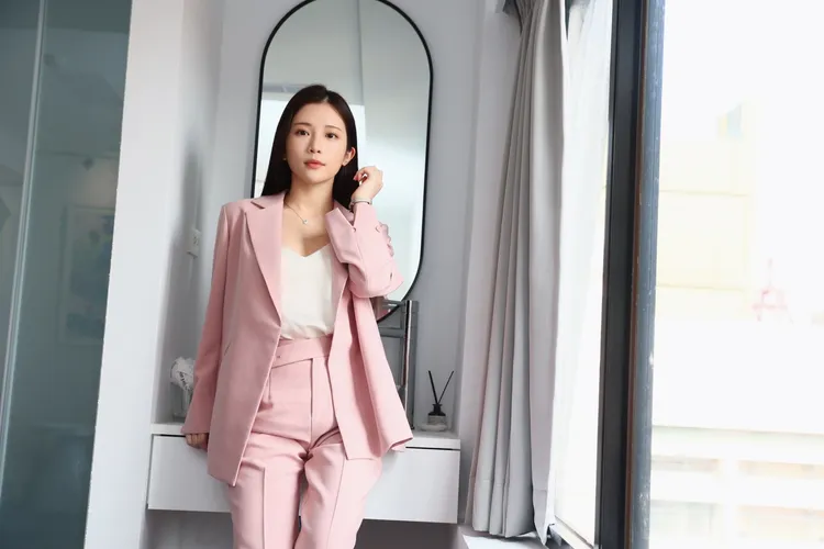 鄭家純經常針對時事發言。彭欣偉攝