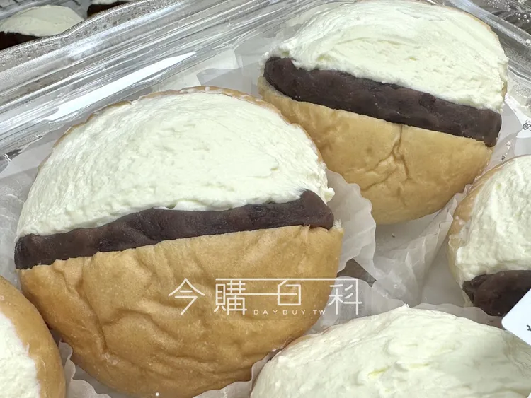 紅豆乳酪生乳包引起討論。翻攝自粉專「Costco好市多 商品經驗老實說」