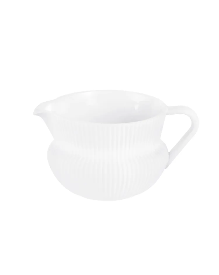 公道杯，1萬2100元。品牌提供