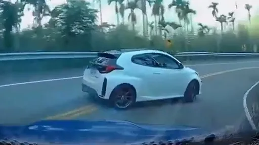 台21線四輪猴子「最掉漆龜速甩尾」影片曝光 網嘲:這只是煞車鎖死