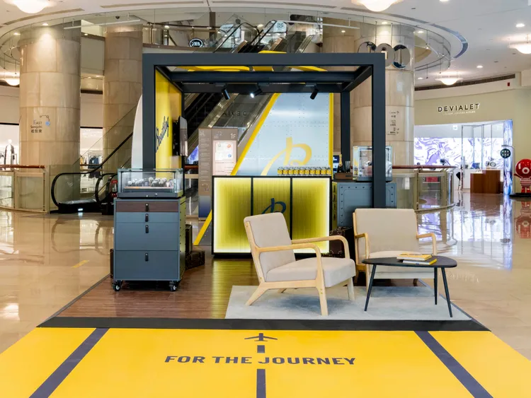 百年靈航空概念快閃店。品牌提供