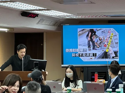 羅一鈞沒防護「爬屋頂」查登革熱　勞長認不當：我打電話跟他說