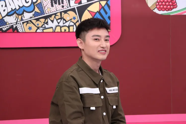 Eason說很多人以為小甜甜的小孩是他的。。中天綜合提供