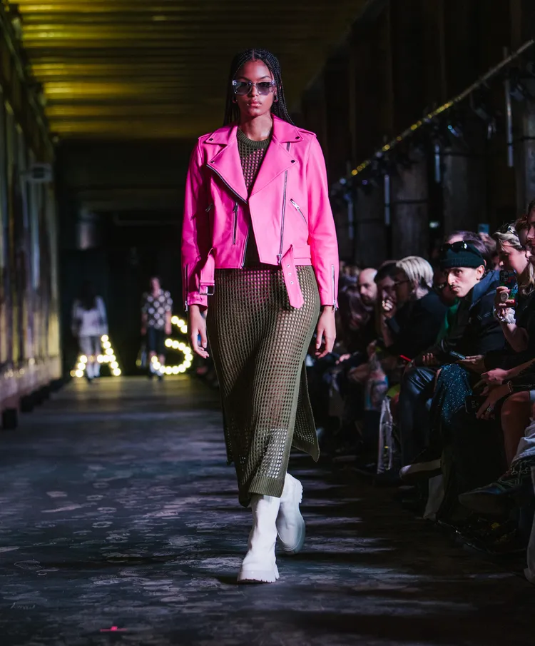 粉紅單品成為本季女裝重點。品牌提供