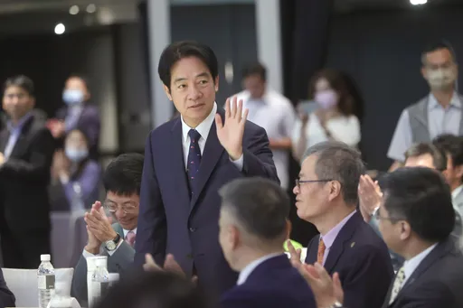 屏東爆炸｜賴清德10點前往屏榮探視　並至殯儀館致意、慰問家屬