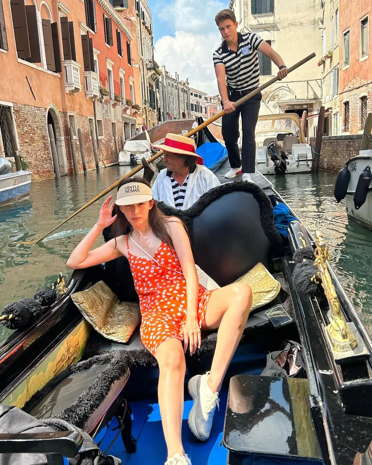 王心恬日前霸氣發文表示「老娘錢都是自己努力正當工作賺來存起來，100%，讓你們失望了」。翻攝王心恬臉書