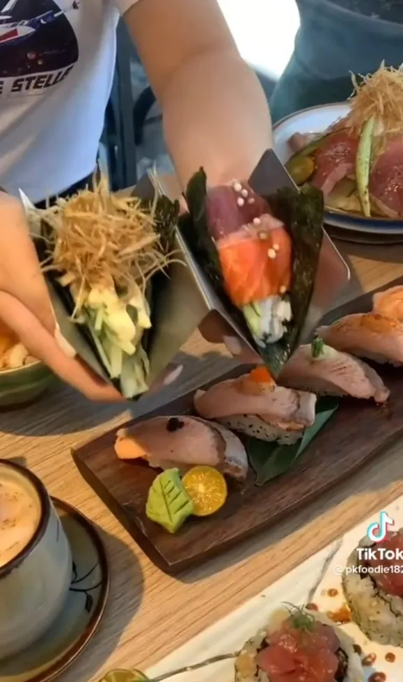 各種壽司種類選擇。TikTok@pkfoodie182 / IG：pkfoodie182 提供