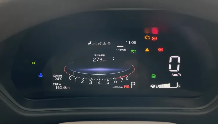 7吋數位儀錶板是頂級潮玩版標準配備。林浩昇攝