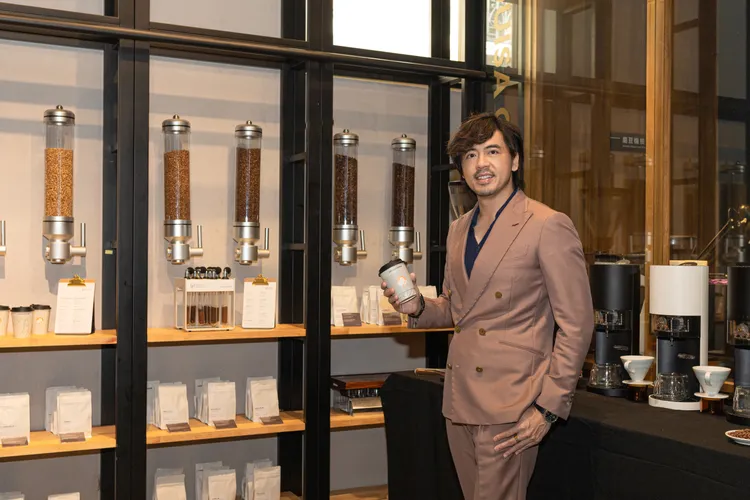 路易莎堅持現做餐點，未來將以現做美味的三明治與頂級咖啡進軍海外市場，10月將前進新加坡。業者提供