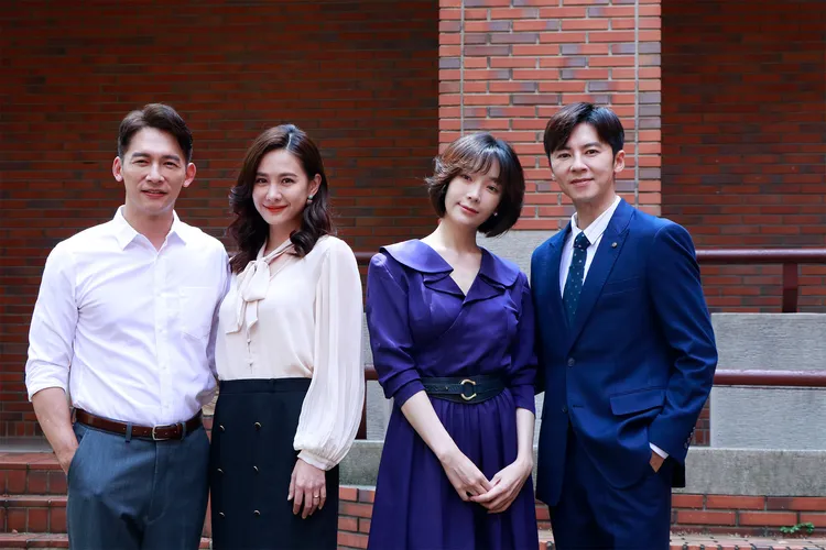 温昇豪（左起）、安心亞、蔡淑臻和李國毅今在劍潭拍戲。中視提供