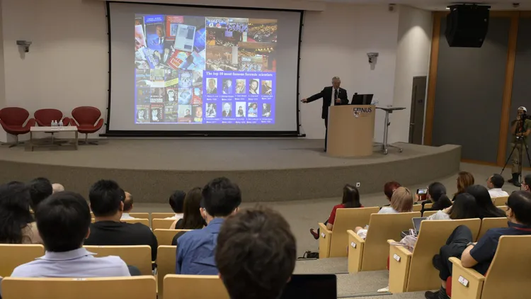 李昌鈺受新加坡國立大學醫學院之邀參加講座。翻攝國立大學楊潞齡醫學院網站