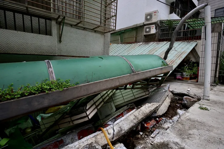 樓塌慘況。林林攝