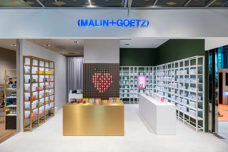 (MALIN+GOETZ)位在東區新地標Diamond Towers的全台首家旗艦店。品牌提供