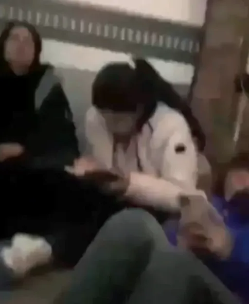 偷渡客困冷凍貨櫃險悶死 BBC記者靠簡訊隔海救命