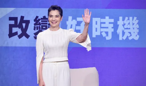 全文|「造浪成真」賴佩霞任郭台銘副手 數度哽咽曝參選原因:絕不放手