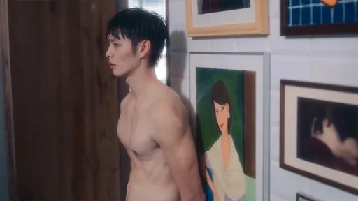 曹佑寧秀精壯肌濕身誘邵雨薇　體脂10%不忌口飲料竟喝全糖