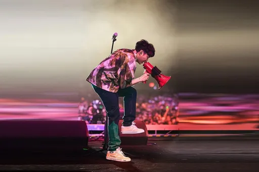 青峰著涼引發支氣管炎　忌諱看到歌迷做一件事