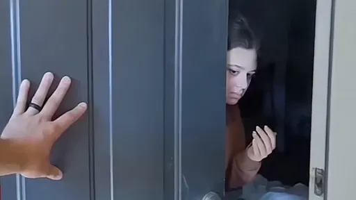 19岁女同居男网友　竟性侵他3岁女儿拍影片