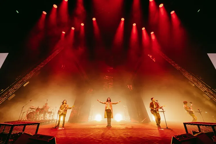 金曲樂團麋先生在各的城市演出佳評如潮。相信音樂提供