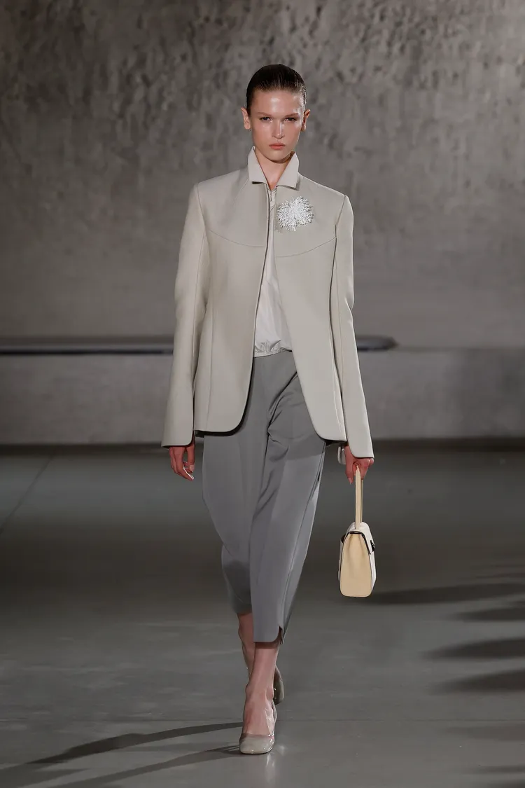 Tory Burch 2024春夏系列。品牌提供