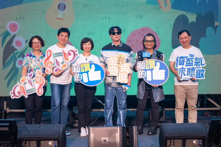 蕭煌奇領軍實力唱將為銀髮族獻聲。台東縣政府社會處提供