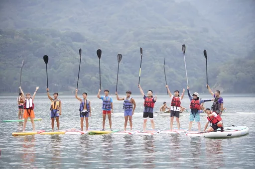 SUP立板划槳體驗營在石門水庫 展現桃園體育活力及觀光魅力