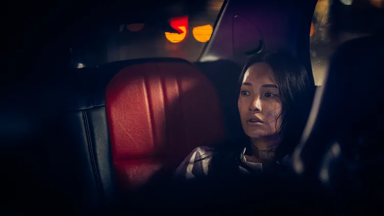 林映唯飾演性工作者。自由試娛樂提供