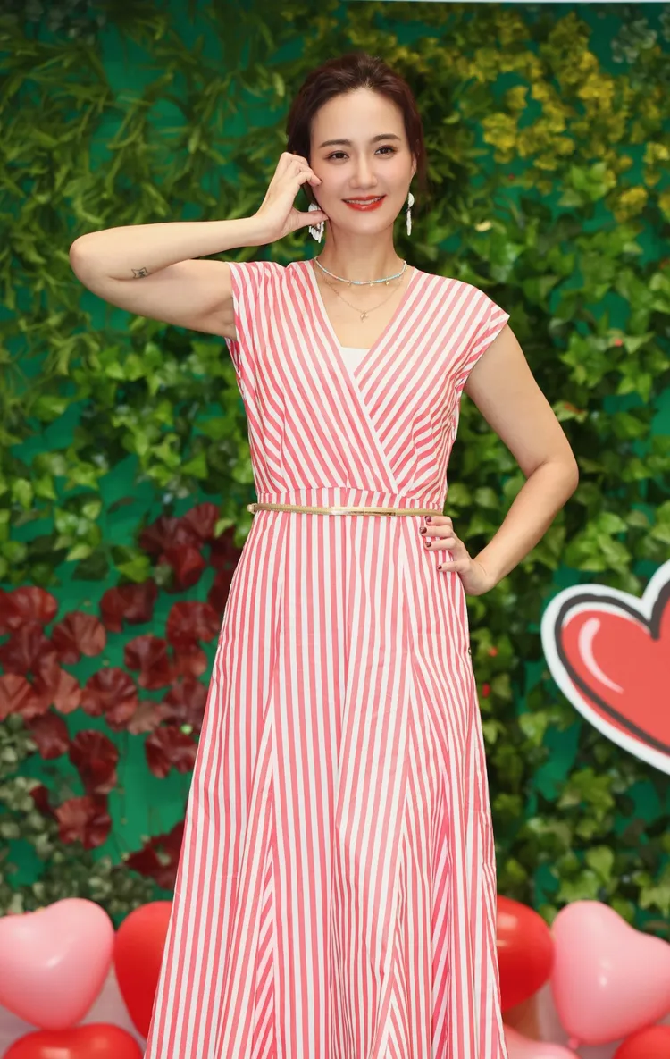 何妤玟將推出寫真書。彭欣偉攝