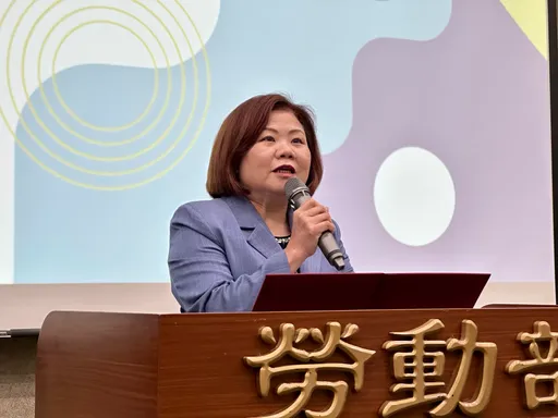 基本工資月薪、時薪漲幅不脫鉤 許銘春:避免更大衝擊