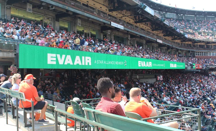 長榮航空成為巨人隊2023年下半年至2027年球季目前唯一合作的亞洲國際航空公司。業者提供