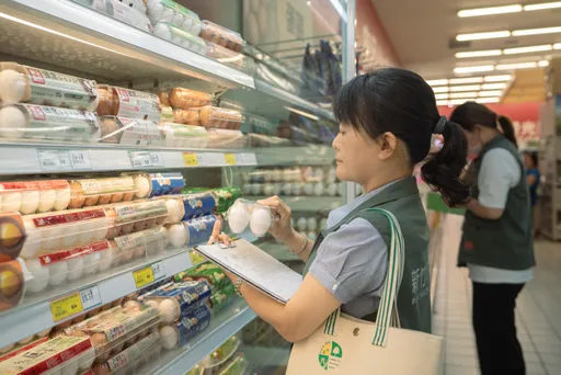 台農洗選蛋效期誤標下架 竹市加強食安稽查!20家業者全數合格
