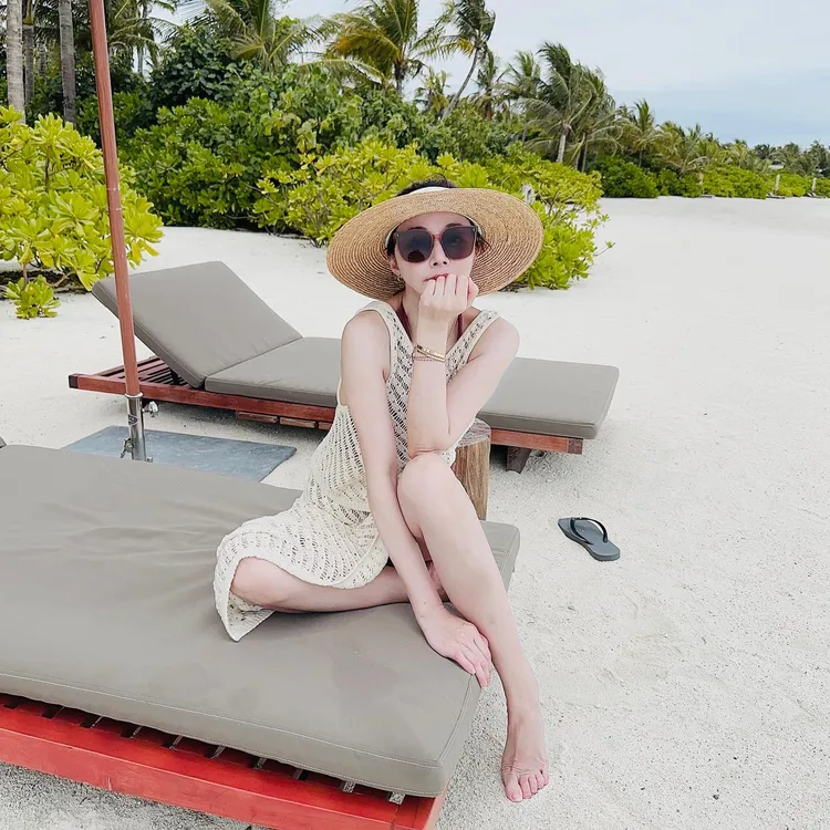 44歲的陳怡蓉身材纖細、容貌凍齡。翻攝陳怡蓉臉書