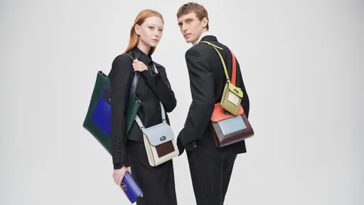 Paul Smith x Mulberry聯名驚喜上市 限定膠囊包低調吸睛一次滿足