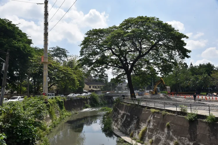 屏東大學退讓校地77坪，以拓寬路幅。屏大提供