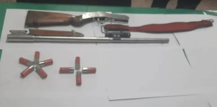 蕭男為怕自己改造獵槍被發現，發生命案後竟將槍枝丟棄，警方最後找到凶器。翻攝畫面