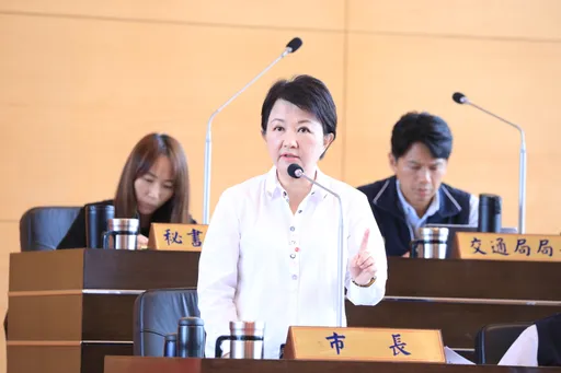 侯友宜提老人排富健保補助 盧秀燕:六都已實施「應全國一致」