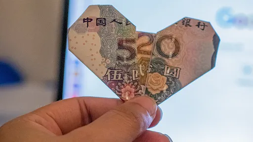 是真愛！瞞著老婆「偷領3億彩券獎金」　人夫貼心：怕她過於激動承受不了
