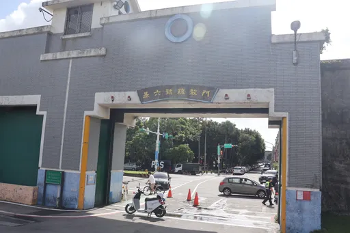 快移車!北市16時起關閉疏散門及越堤坡道 堤外全面拖吊