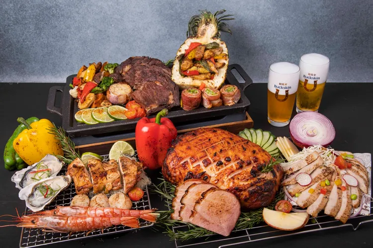 經典的BBQ燒烤派對，滿足民眾想大口吃肉的渴望。業者提供