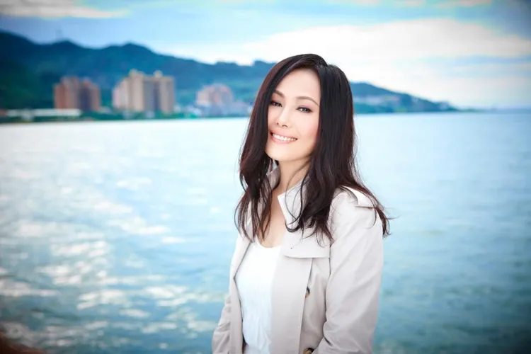 二姐江蕙封mic後持續低調行善。資料畫面