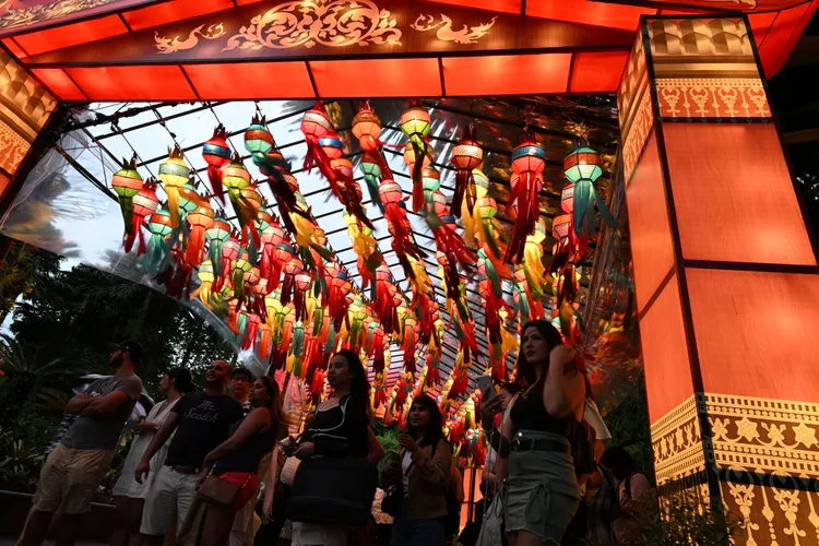 新加坡濱海灣花園「濱海花園慶中秋」。新華社